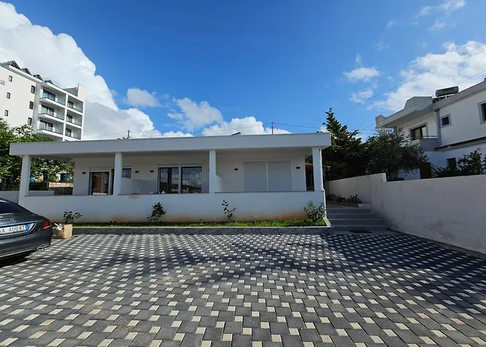 Apartment Veliaj Ksamil