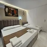 Veliaj Apartman