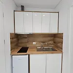 Veliaj Ksamil