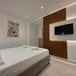 Apartman Veliaj *