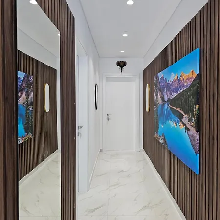 Apartment Veliaj