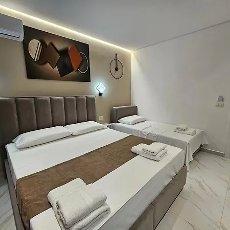 Veliaj Apartment