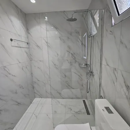 Veliaj Apartment Ksamil