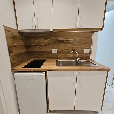 Apartment Veliaj