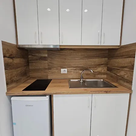 Apartment Veliaj