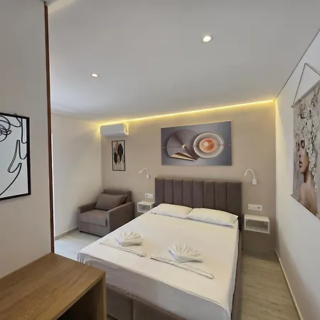 Apartment Veliaj