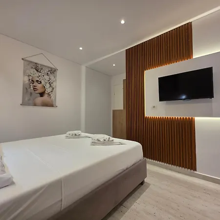 Apartment Veliaj *