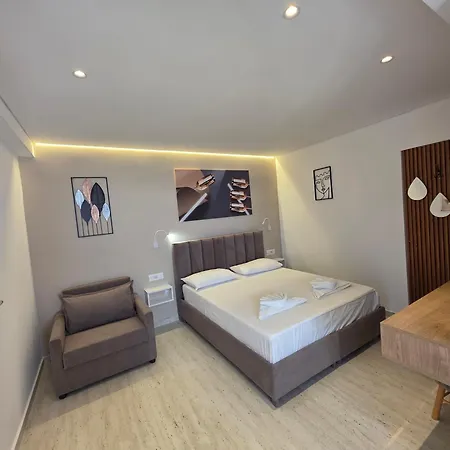 Veliaj Apartment *