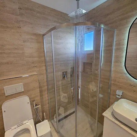 Apartment Veliaj