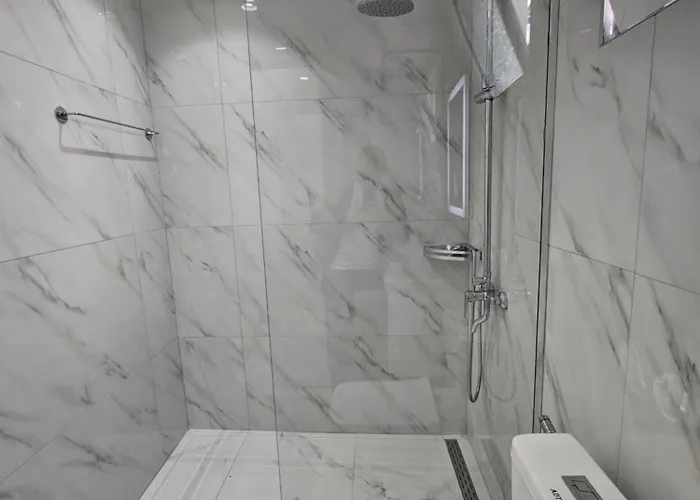 Veliaj Apartment Ksamil